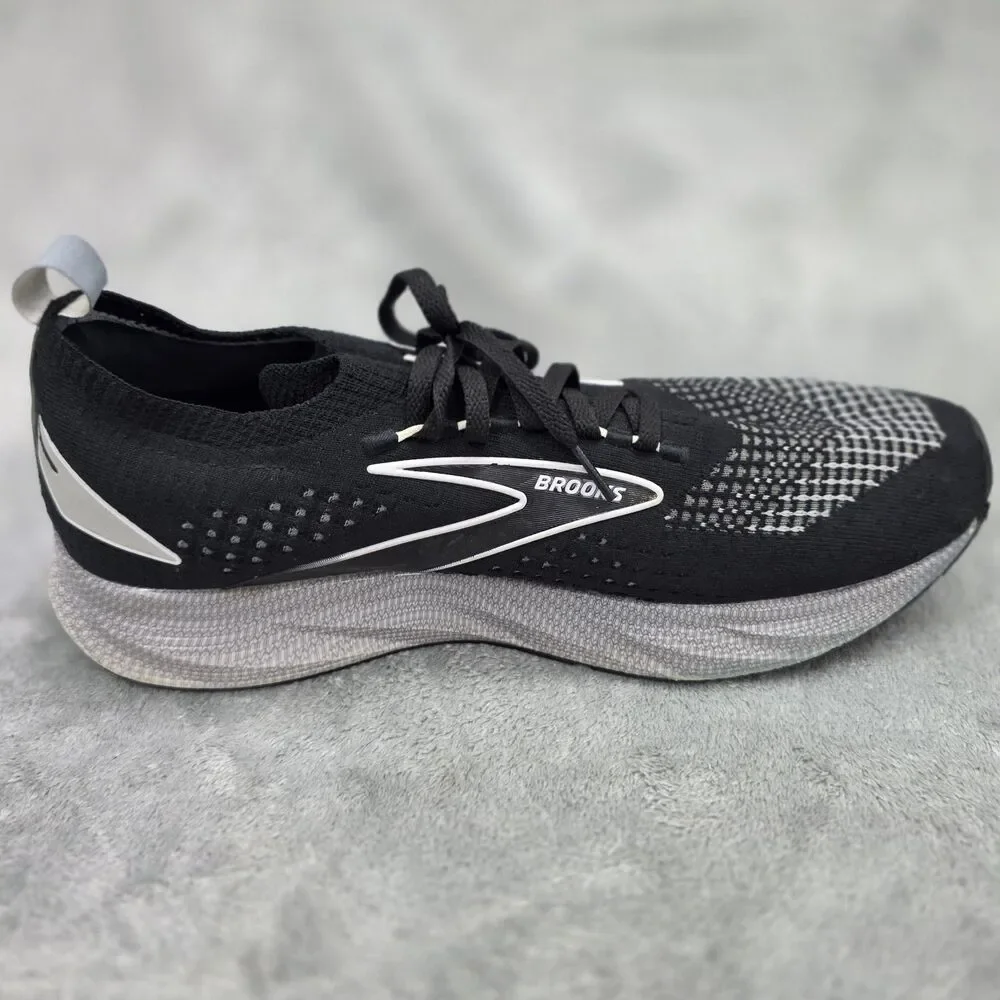 Brooks levitate stealthfit